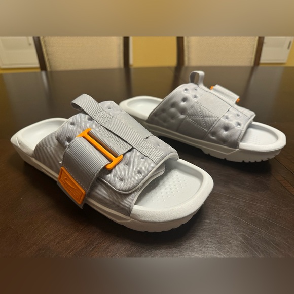 nike asuna slide grey
